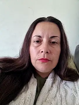 Snapshot of SelieAlMio chatting on April 13, 11:16 am SelieAlMio online show from April 13, 11:16 am