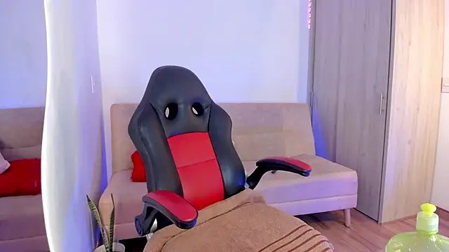 Sweetluna   online show from March 13, 7:42 am