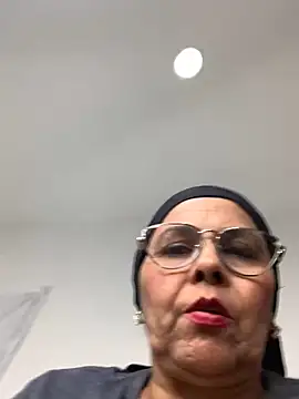 Snapshot of Nadia-melej chatting on February 16, 8:11 pm Nadia-melej online show from February 16, 8:11 pm