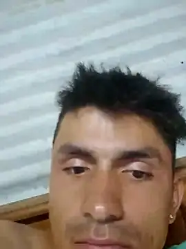 Snapshot of ThievingHorde chatting on April 16, 4:46 am ThievingHorde online show from April 16, 4:46 am