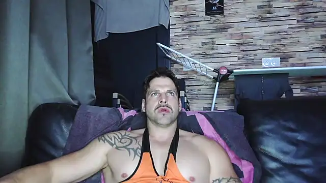 XxBigboybandxX online show from December 13, 7:53 pm