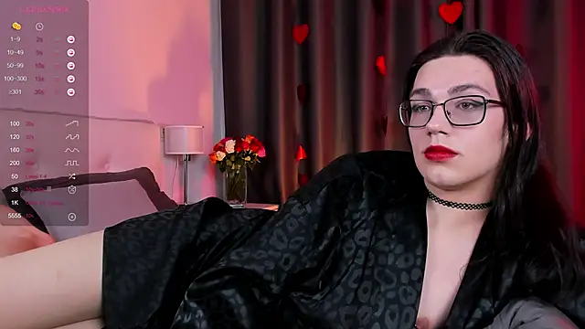 Alfreda Mills online show from February 15, 9:59 pm