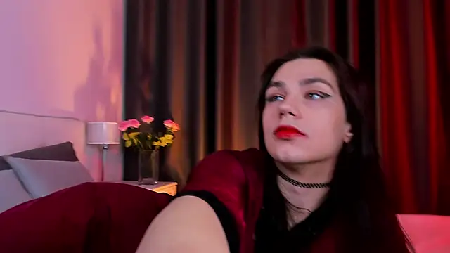 Alfreda Mills online show from March 14, 11:01 am