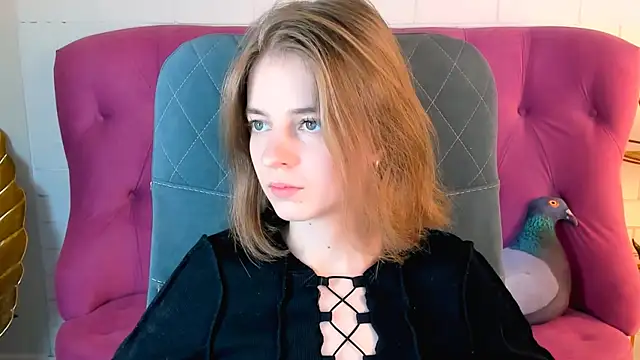 TinaDavil online show from December 4, 5:44 pm