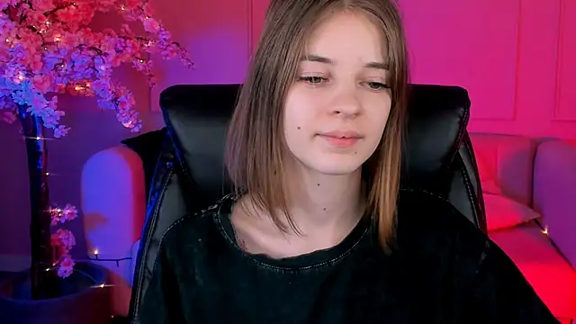 TinaDavil online show from December 25, 4:22 pm