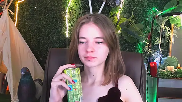 TinaDavil online show from February 25, 2:11 pm