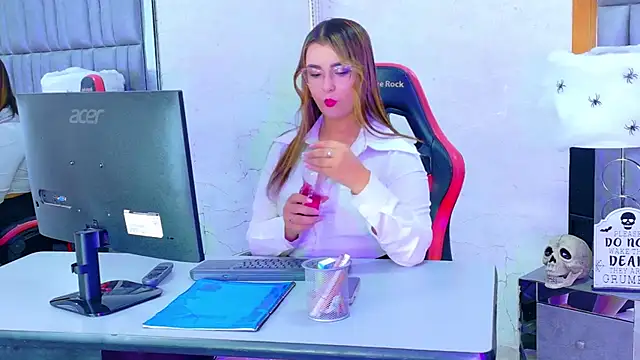 ZoehRoux online show from October 10, 4:00 am