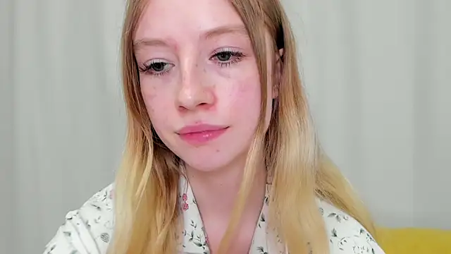 minidivaa  online show from March 5, 11:27 pm