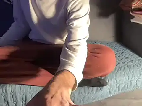 4small4inchlol online show from January 4, 12:59 am