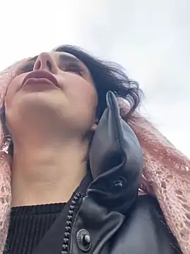 SandraCarter online show from January 16, 8:11 am