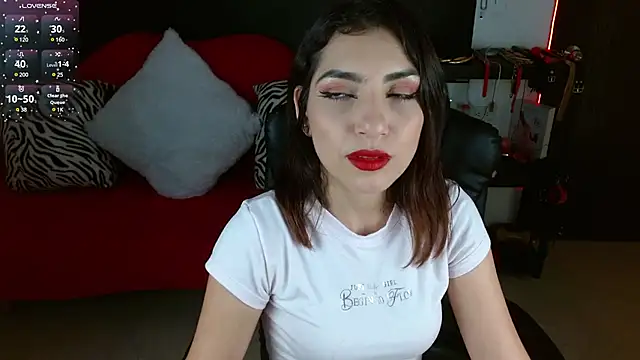 Carolaine69  online show from March 4, 2:21 pm