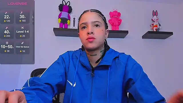 Gangster Girl online show from March 21, 11:34 pm