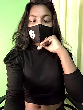 Snapshot of Myra-sen chatting on February 24, 1:53 pm Myra-sen online show from February 24, 1:53 pm