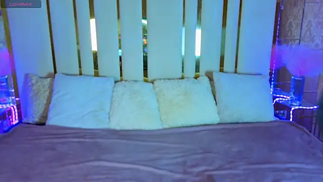 Daisy Delight online show from November 30, 10:14 pm