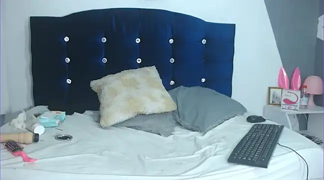 Snapshot of chicago_28 chatting on January 29, 8:51 am chicago 28 online show from January 29, 8:51 am