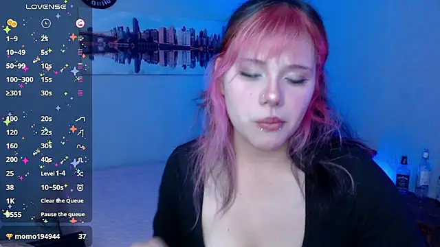 Snapshot of mixie_cute chatting on March 7, 11:27 pm mixie cute online show from March 7, 11:27 pm