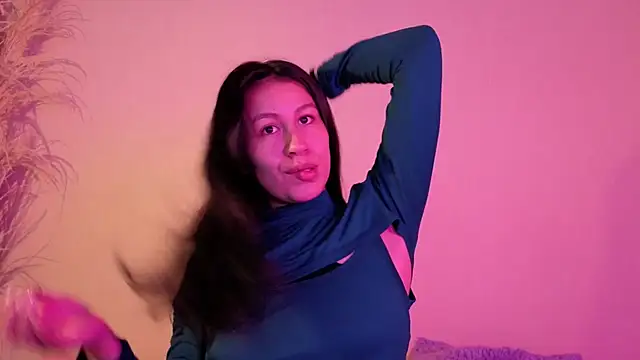 EmiGomez  online show from September 27, 1:27 pm