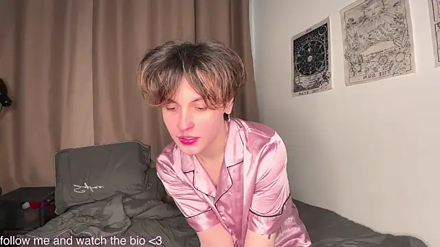 Snapshot of princeofsuccubs chatting on February 18, 2:59 pm princeofsuccubs online show from February 18, 2:59 pm