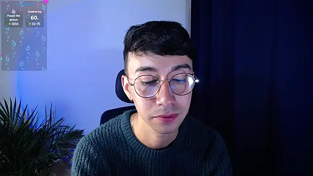 Snapshot of cameron_cum chatting on December 29, 2:00 pm cameron cum online show from December 29, 2:00 pm