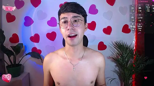 Snapshot of cameron_cum chatting on February 15, 2:11 pm cameron cum online show from February 15, 2:11 pm