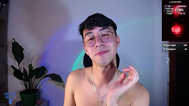 Snapshot of cameron_cum chatting on March 18, 5:53 pm cameron cum online show from March 18, 5:53 pm