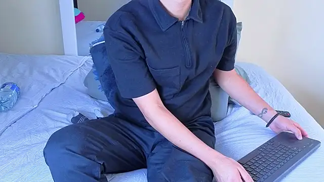 cameron cum online show from June 2, 11:45 am
