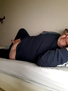 Snapshot of bluangelo chatting on March 21, 10:28 pm bluangelo online show from March 21, 10:28 pm