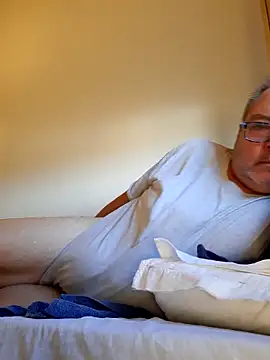 Snapshot of bluangelo chatting on September 14, 12:48 pm bluangelo online show from September 14, 12:48 pm