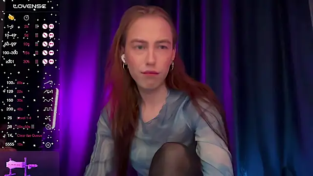 Avril Pearly  online show from December 22, 12:35 pm