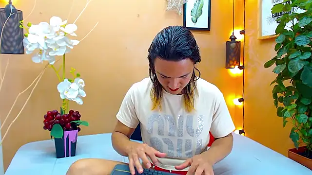 aslyhernandez 7 online show from October 16, 3:35 pm