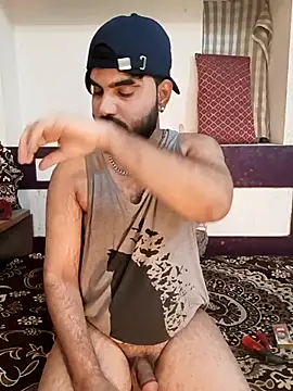 Chris Strokes 69 online show from March 18, 7:20 pm