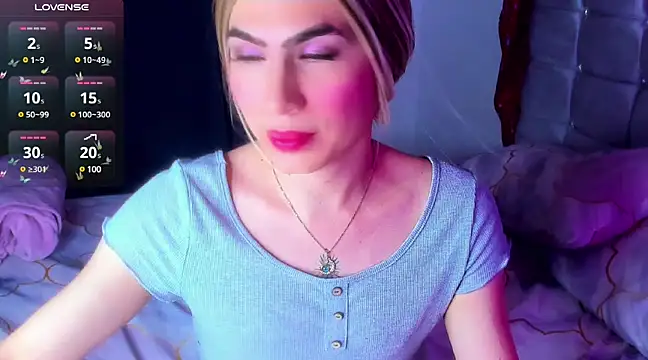 saskya online show from February 24, 10:58 pm