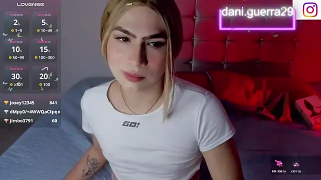 saskya online show from November 15, 11:51 am