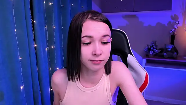 LilithStrangfor online show from December 23, 8:25 pm