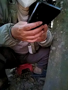 Snapshot of Fuckmehard2xx chatting on December 10, 10:28 am Fuckmehard2xx online show from December 10, 10:28 am