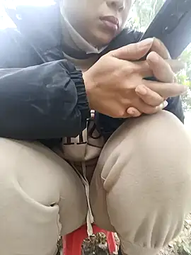 Snapshot of Fuckmehard2xx chatting on January 15, 12:09 am Fuckmehard2xx online show from January 15, 12:09 am