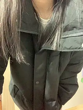 Snapshot of Vani_S2 chatting on February 10, 3:21 pm Vani S2 online show from February 10, 3:21 pm