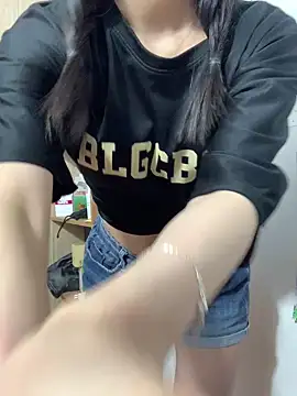 Snapshot of Vani_S2 chatting on February 15, 9:27 am Vani S2 online show from February 15, 9:27 am