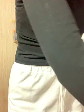 Snapshot of Vani_S2 chatting on February 27, 3:05 pm Vani S2 online show from February 27, 3:05 pm