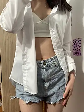 Snapshot of Vani_S2 chatting on March 10, 3:30 pm Vani S2 online show from March 10, 3:30 pm