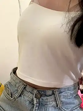 Snapshot of Vani_S2 chatting on September 25, 8:29 am Vani S2 online show from September 25, 8:29 am