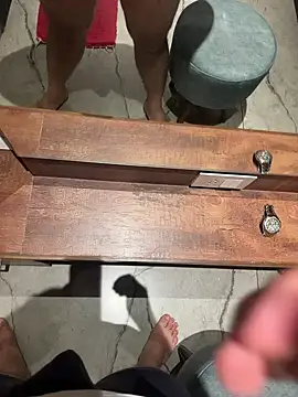 Snapshot of versatile_guy01 chatting on September 26, 5:50 pm versatile guy01 online show from September 26, 5:50 pm