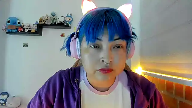 Shaddycute  online show from November 5, 3:56 pm