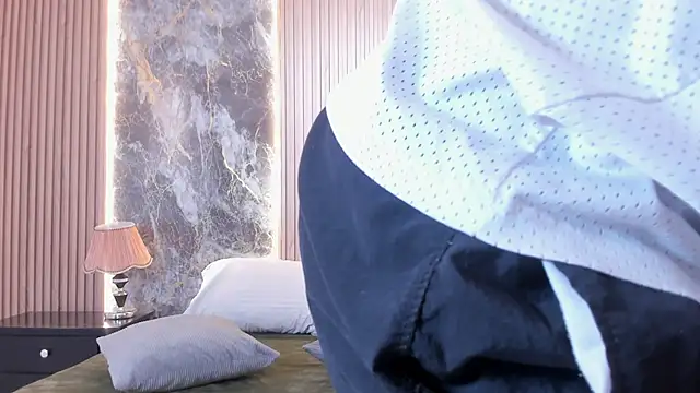 Troykhalil online show from February 21, 8:27 pm