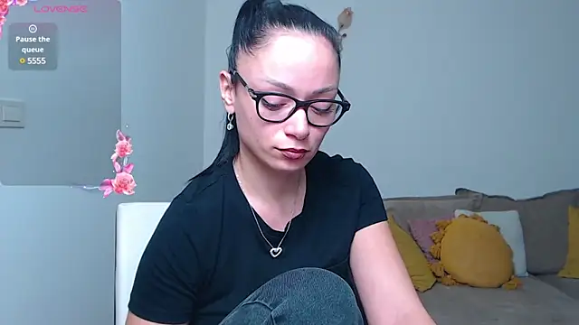 Snapshot of BabySerene chatting on February 11, 6:08 am BabySerene online show from February 11, 6:08 am