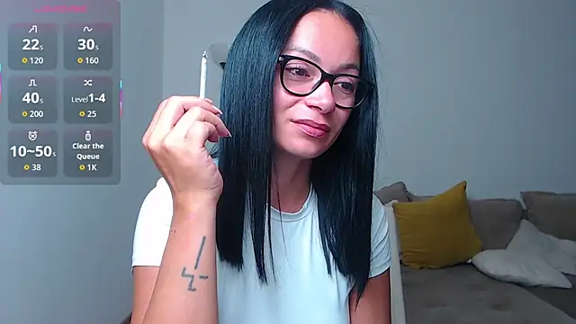 Snapshot of BabySerene chatting on October 3, 2:41 am BabySerene online show from October 3, 2:41 am