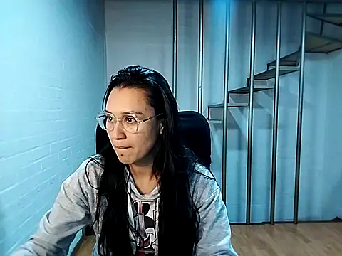 Jessie Desire online show from March 5, 3:18 am