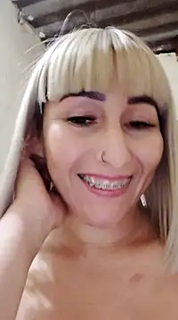 florecita9 online show from December 29, 1:56 am