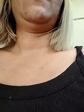 florecita9 online show from January 22, 7:45 pm