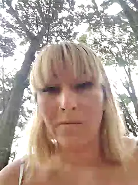 florecita9 online show from February 11, 4:35 pm